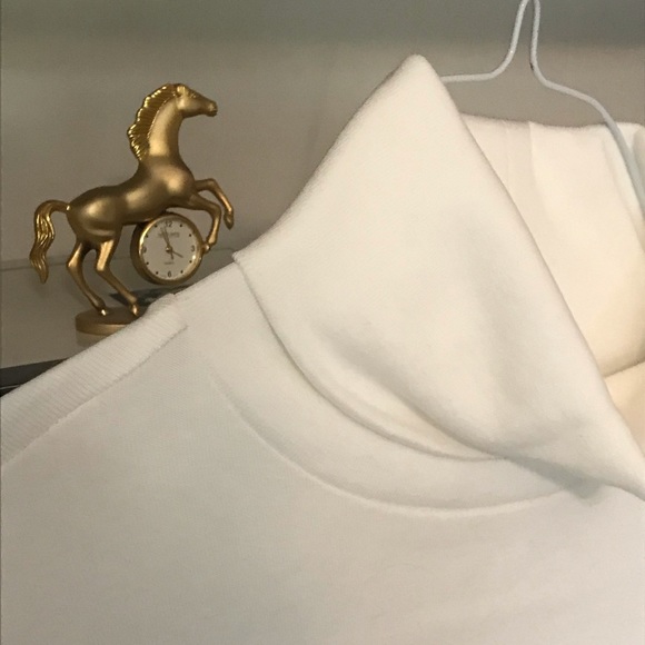 White J Crew turtleneck - Picture 3 of 4